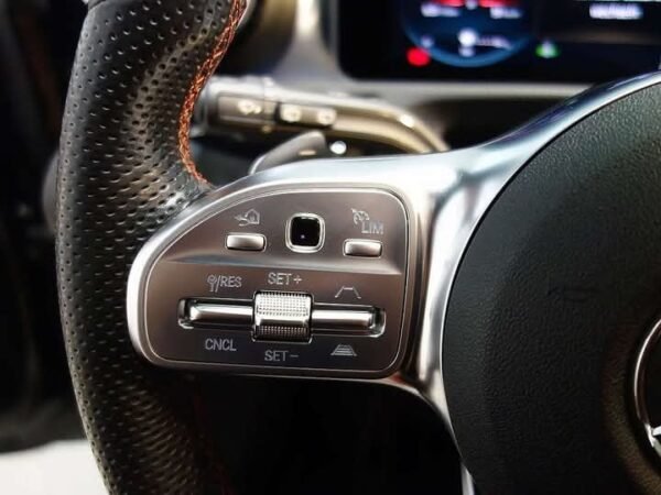 Mercedes-Benz CLA – Image 48