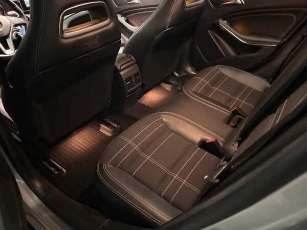 Mercedes-Benz GLA – Image 16