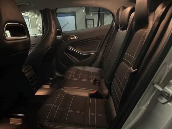 Mercedes-Benz GLA – Image 8