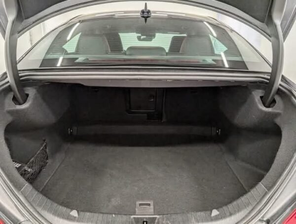Mercedes-Benz GLA – Image 23