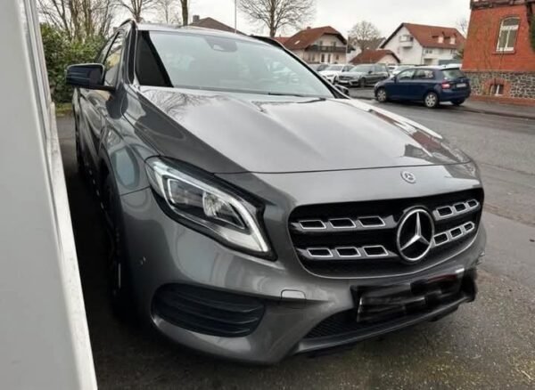 Mercedes-Benz GLA 200 – Image 3
