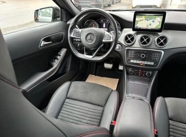 Mercedes-Benz GLA 200 – Image 4