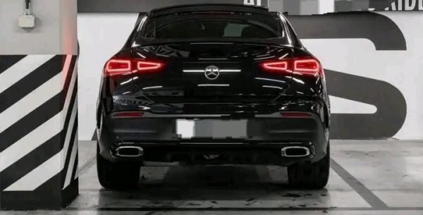 Mercedes-Benz GLE Coupe 400 – Image 36