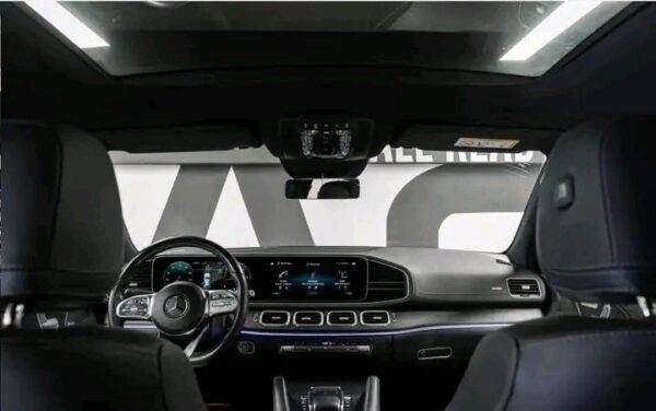 Mercedes-Benz GLE Coupe 400 – Image 12