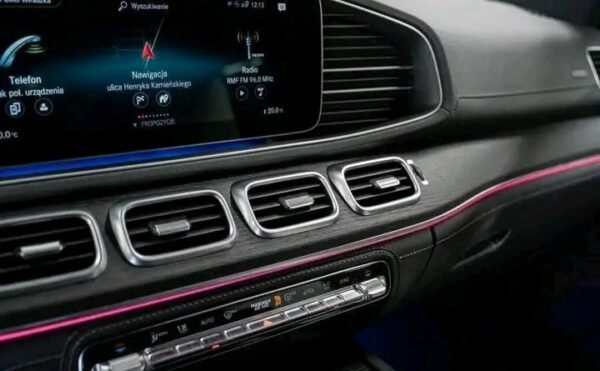 Mercedes-Benz GLE Coupe 400 – Image 32