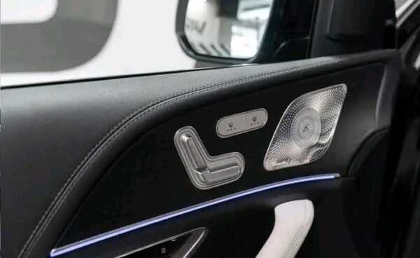 Mercedes-Benz GLE Coupe 400 – Image 19