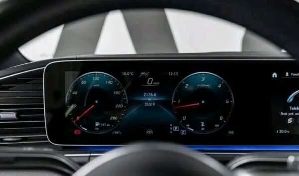 Mercedes-Benz GLE Coupe 400 – Image 28
