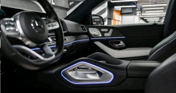 Mercedes-Benz GLE Coupe 400 – Image 8