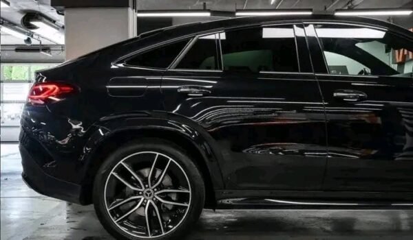 Mercedes-Benz GLE Coupe 400 – Image 16