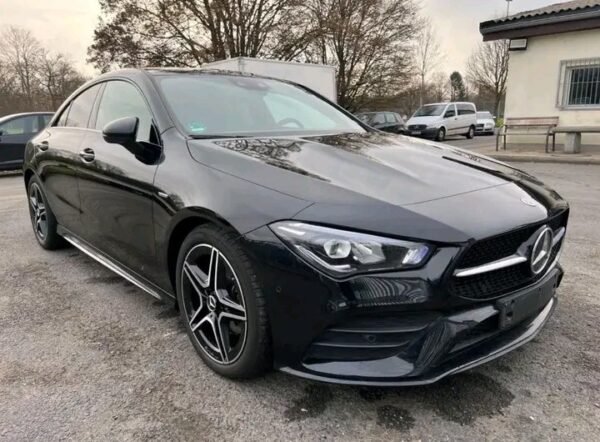 Mercedes-Benz CLA 200 Edition 2020 AMG Line – Image 2