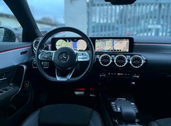 Mercedes-Benz CLA 200 Edition 2020 AMG Line – Image 4
