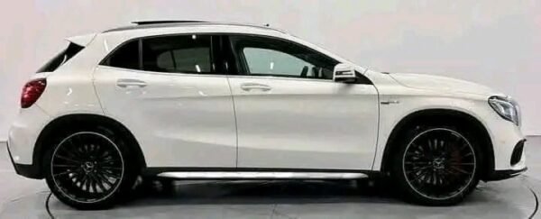 Mercedes Gla 45 Mercedes-AMG – Image 9