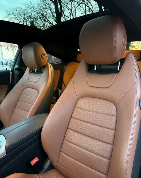 Mercedes-Benz C300 d 4MATIC – Image 9