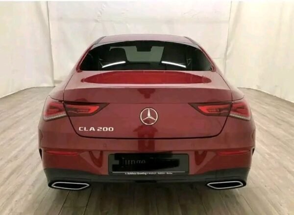 Mercedes-Benz CLA 200 AMG – Image 14