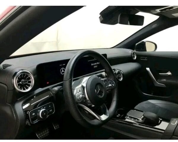 Mercedes-Benz CLA 200 AMG – Image 10