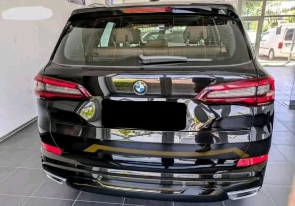 BMW X5 2.0 - Image 34