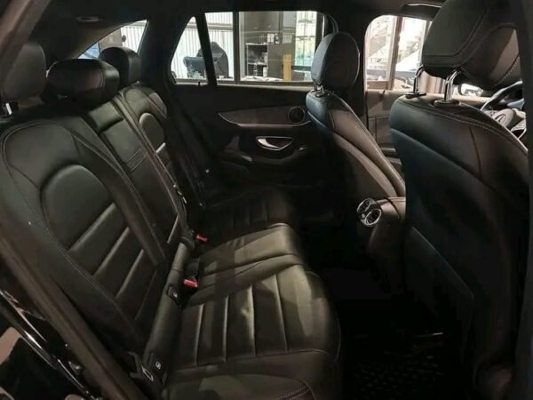 Mercedes-Benz GLC – Image 20
