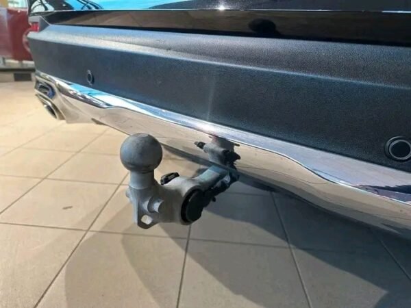 Mercedes-Benz GLC – Image 13