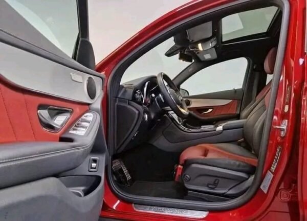 Mercedes-Benz GLC – Image 5