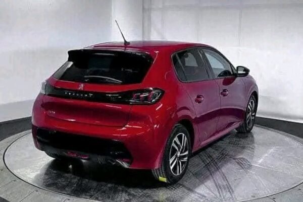 Peugeot 208 Allure 1.2 – Image 15
