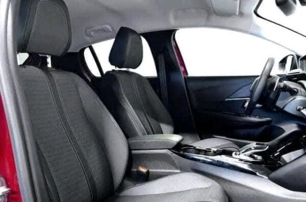 Peugeot 208 Allure 1.2 – Image 14