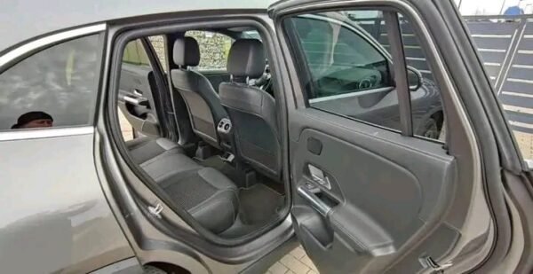 Mercedes-Benz GLA 2.0 – Image 26