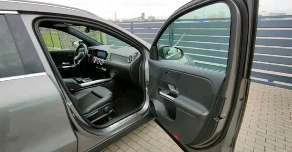 Mercedes-Benz GLA 2.0 – Image 29