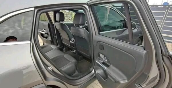 Mercedes-Benz GLA 2.0 – Image 7