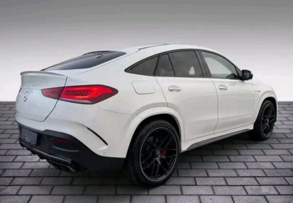 Mercedes-Benz GLE 63 S AMG Coupe – Image 13