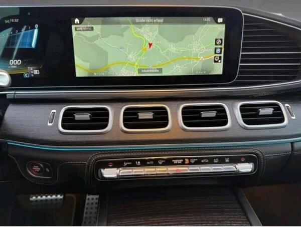Mercedes-Benz GLE 63 S AMG Coupe – Image 8
