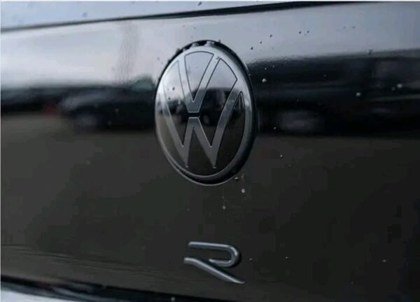 Volkswagen Golf 2.0 – Image 27