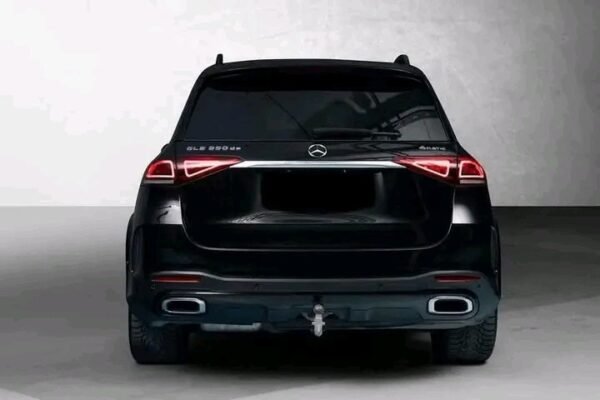 Mercedes-Benz GLE 350 4MATIC – Image 16