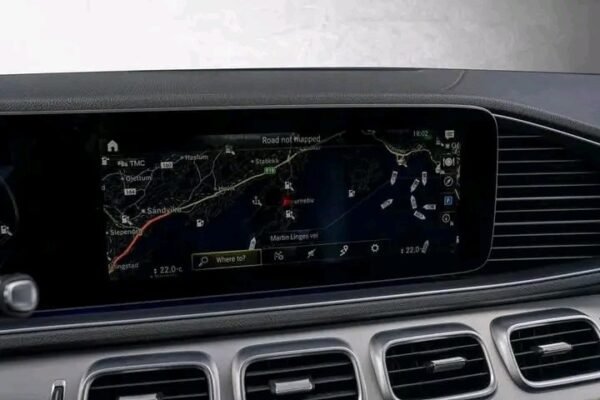 Mercedes-Benz GLE 350 4MATIC – Image 3