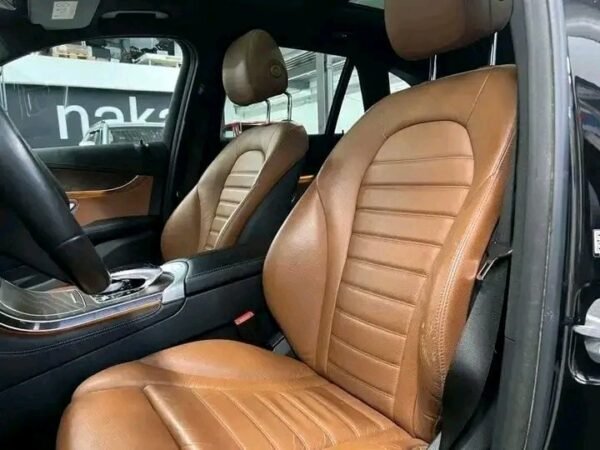 Mercedes-Benz GLC 350e – Image 26