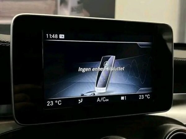 Mercedes-Benz GLC 350e – Image 16