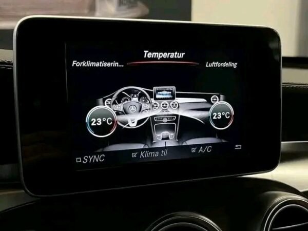 Mercedes-Benz GLC 350e – Image 20