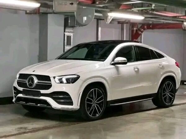 Mercedes-Benz GLE 400d Coupé – Image 3
