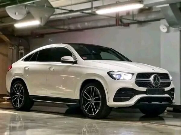 Mercedes-Benz GLE 400d Coupé – Image 2