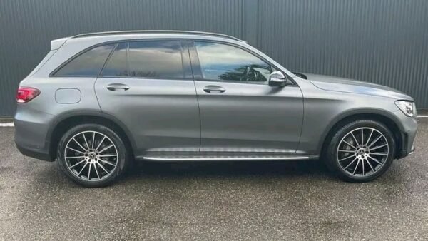 Mercedes-Benz GLC 300d 4M AMG Diesel – Image 12