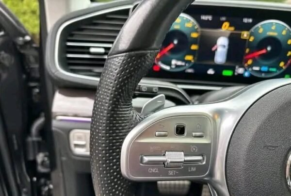 MERCEDES GLE 450 3.0 367 HP – Image 23