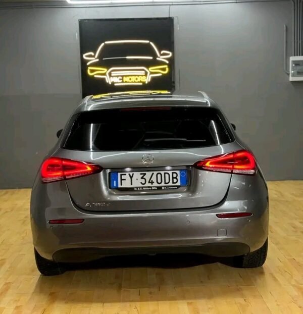 Mercedes-Benz A180 – Image 38