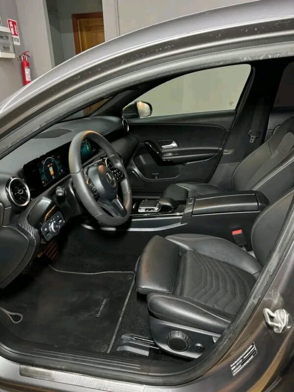 Mercedes-Benz A180 – Image 22