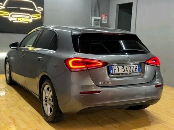Mercedes-Benz A180 – Image 18