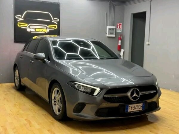 Mercedes-Benz A180 – Image 15