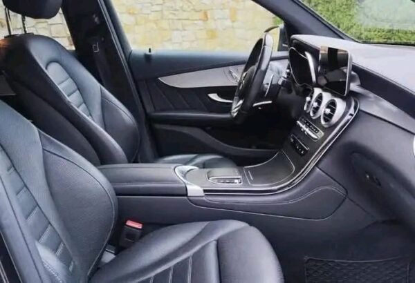Mercedes-Benz GLC 3.0 390HP AMG – Image 18