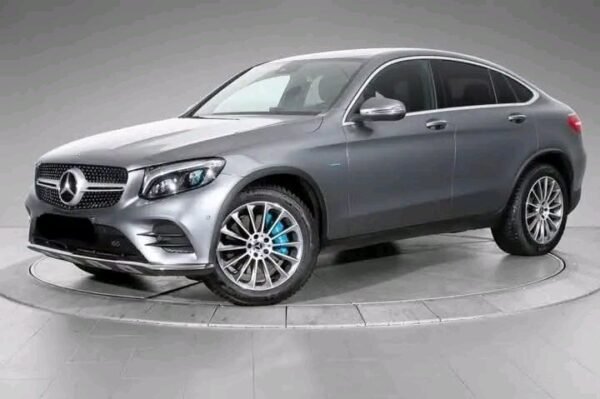 Mercedes-Benz GLC Coupe 350e 4Matic – Image 2