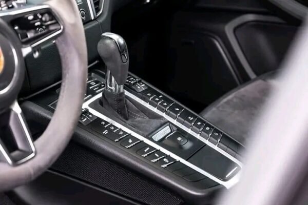 Porsche Macan GTS I Bose I Pano I Sport AGA I PASM I LED – Image 4