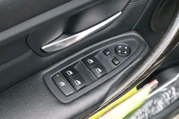 BMW 3 Series 2.0 / 320d / M Sport / X Drive – Image 5