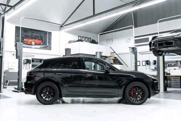 Porsche Macan GTS I Bose I Pano I Sport AGA I PASM I LED – Image 13