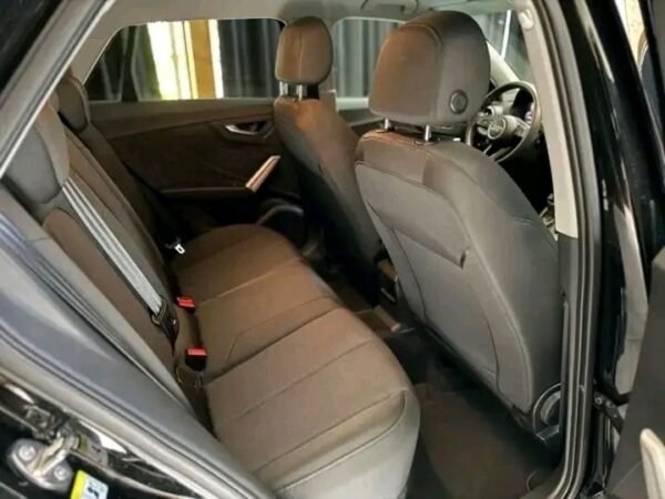 Audi Q2 35 TDI quattro Aut. STANDHEIZUNG NAVI LED – Image 12